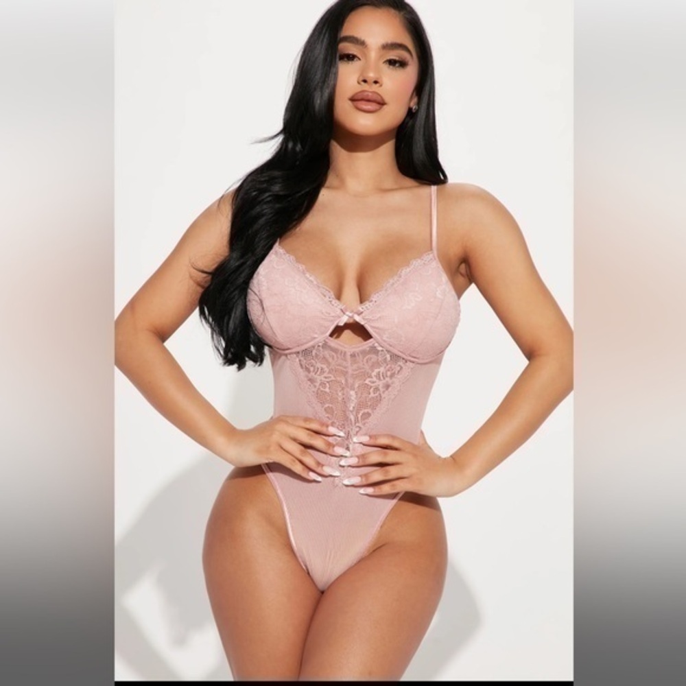 Bozzolo Lace Teddy Pink Floral Lace Mesh Lingerie Bodysuit Size Small